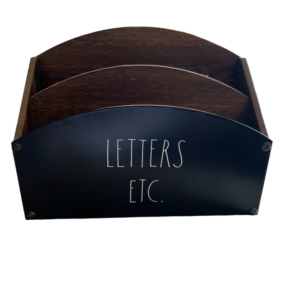 Rae Dunn letter holder